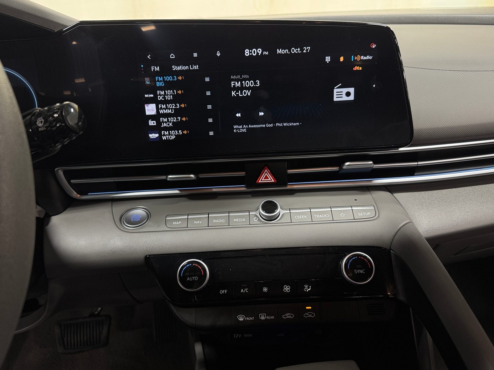 Thumbnail: 2024 Hyundai Elantra - 4