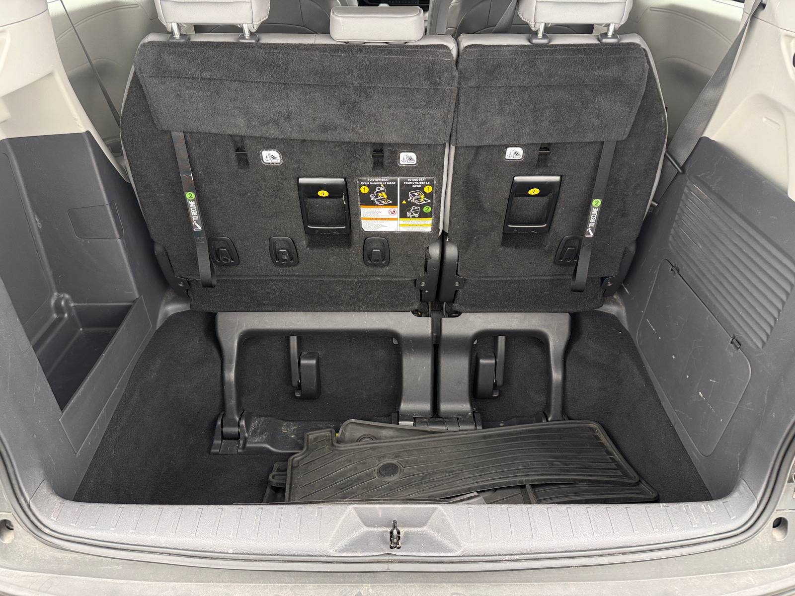 Thumbnail: 2022 Toyota Sienna - 6