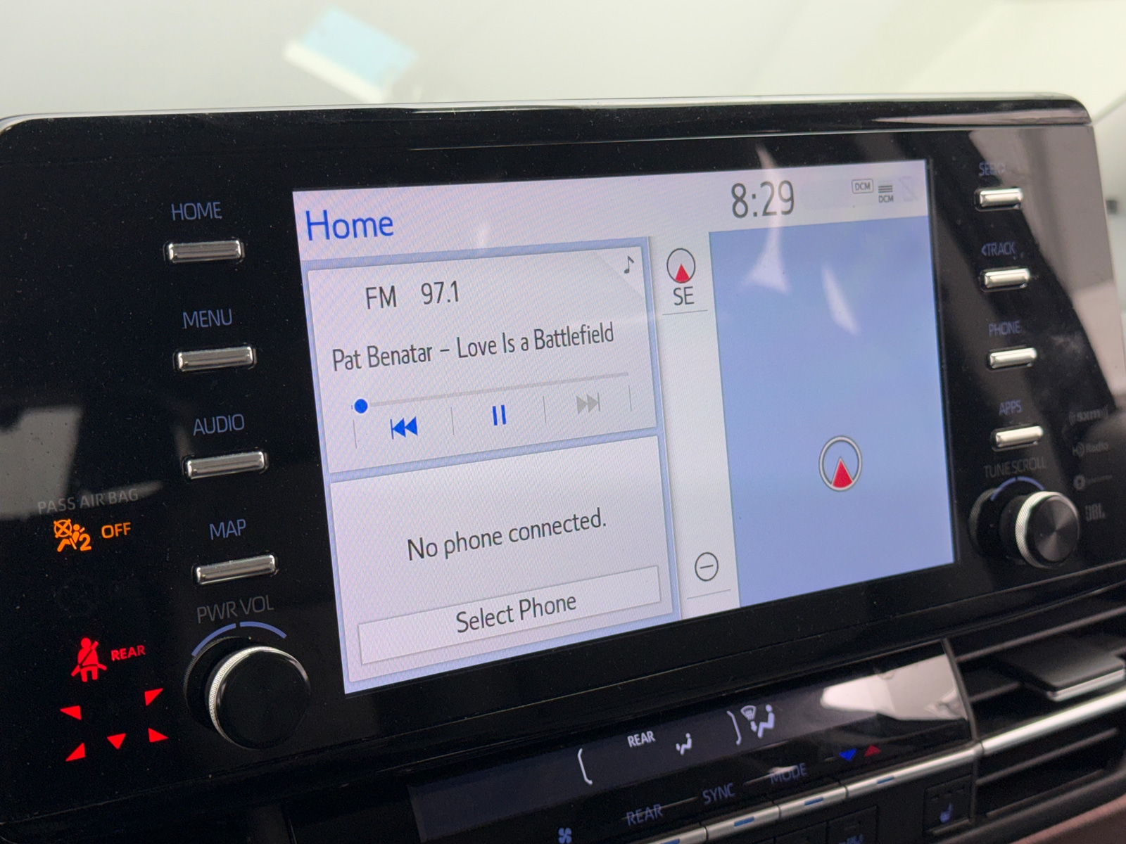 Thumbnail: 2022 Toyota Sienna - 3