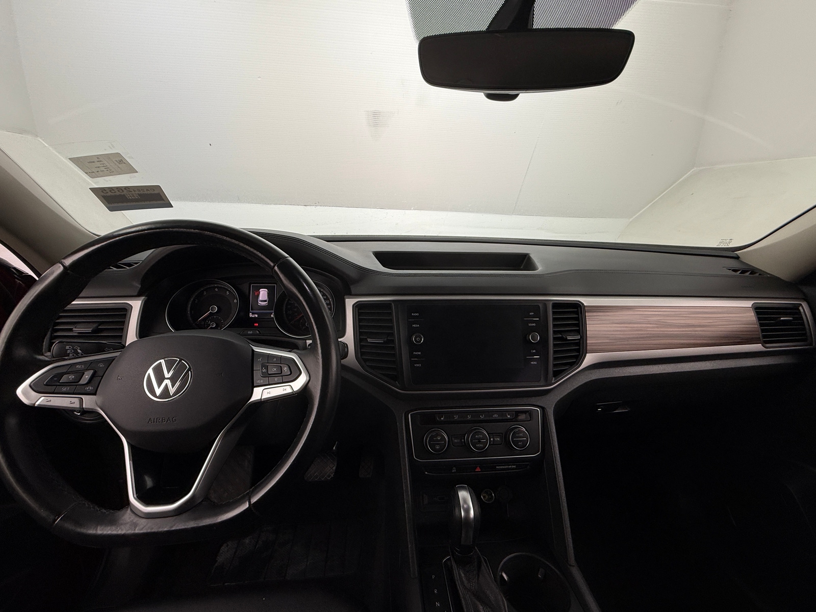 Thumbnail: 2021 Volkswagen Atlas - 2