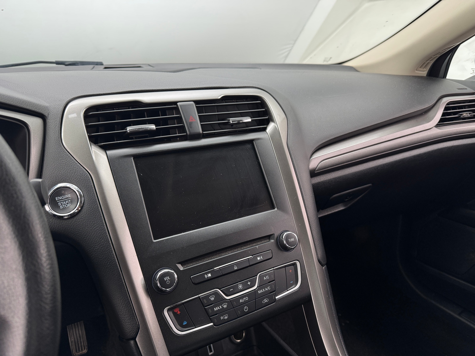 Thumbnail: 2018 Ford Fusion - 4