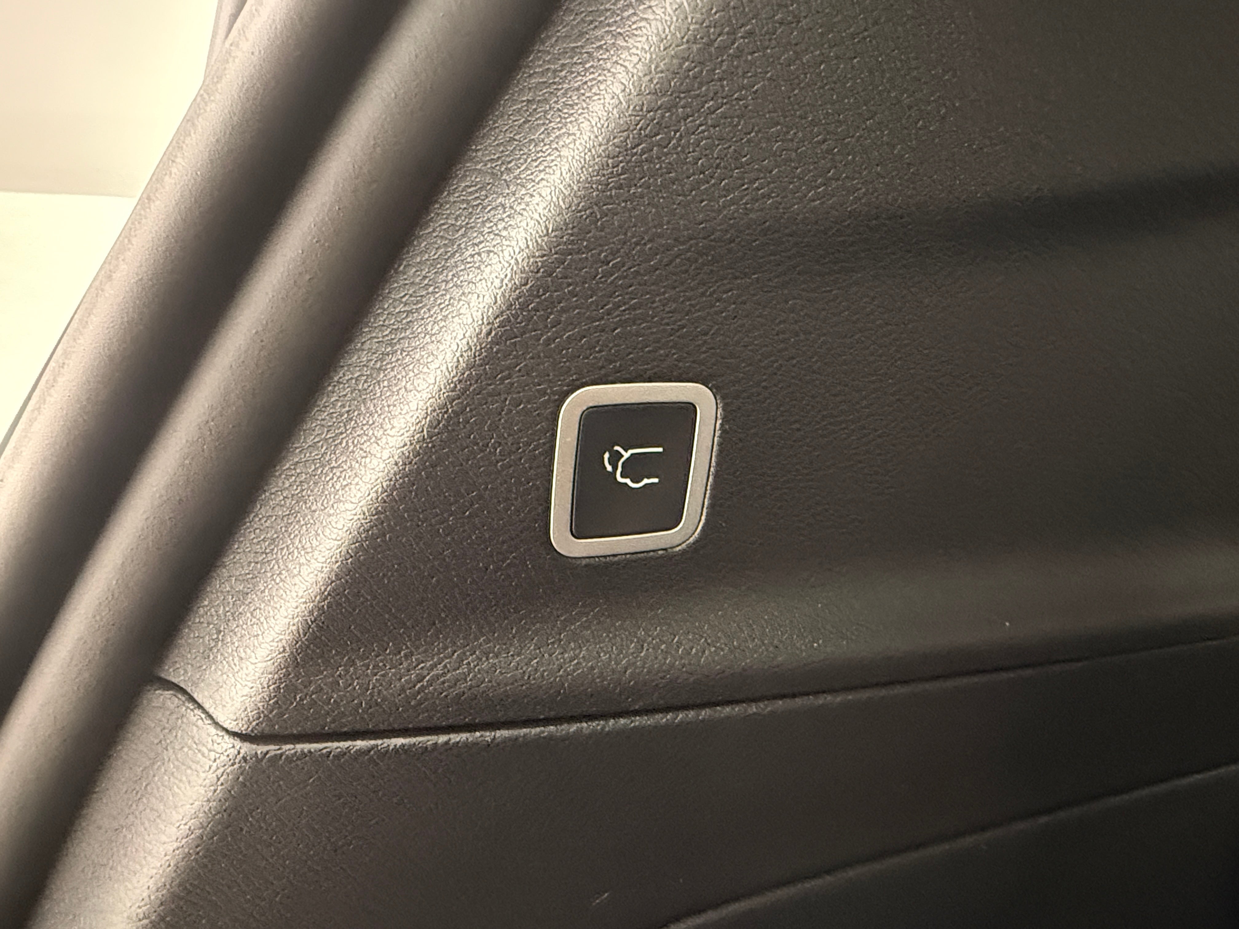 2026 Chrysler Pacifica Select - Photo 10