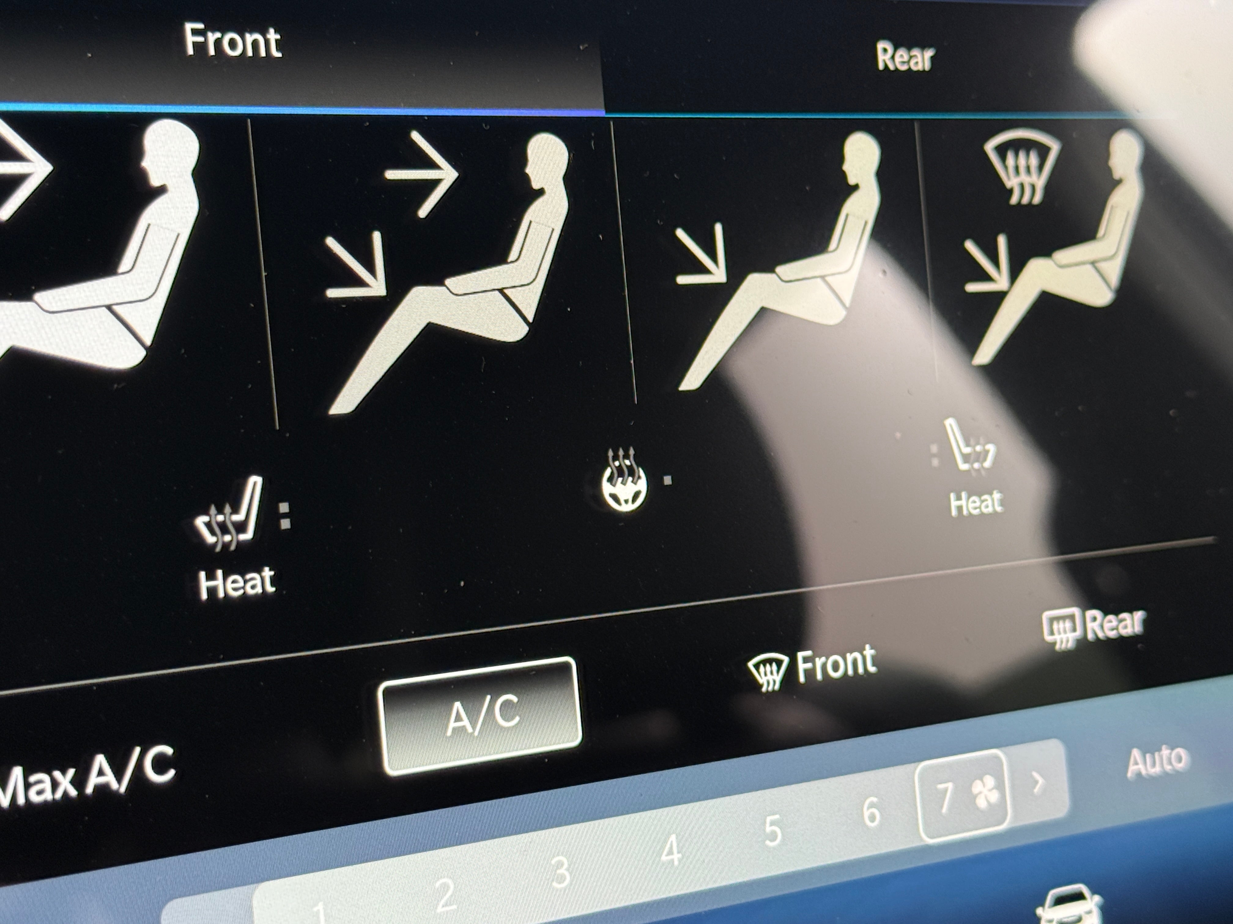 2026 Chrysler Pacifica Select - Photo 19
