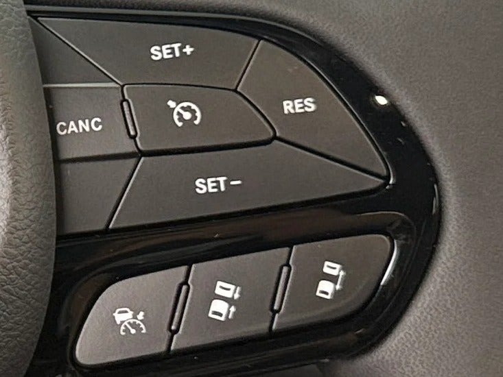2026 Chrysler Pacifica Select - Photo 23