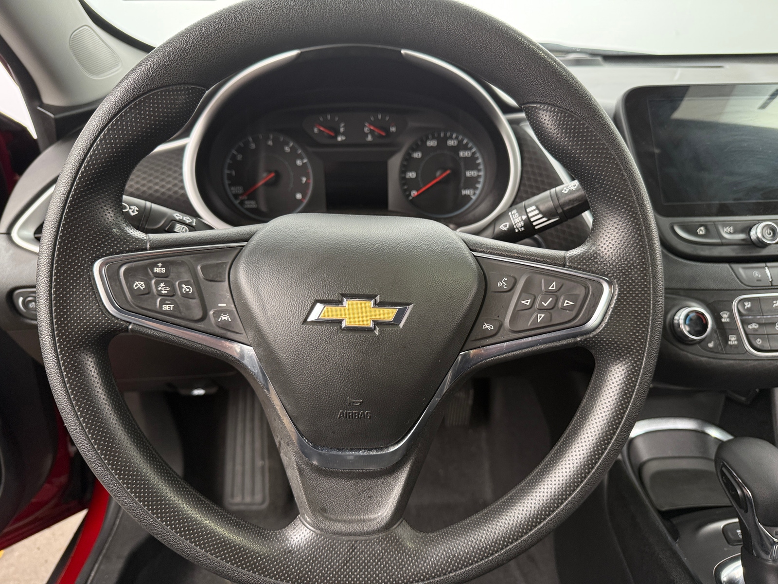 Thumbnail: 2024 Chevrolet Malibu - 5