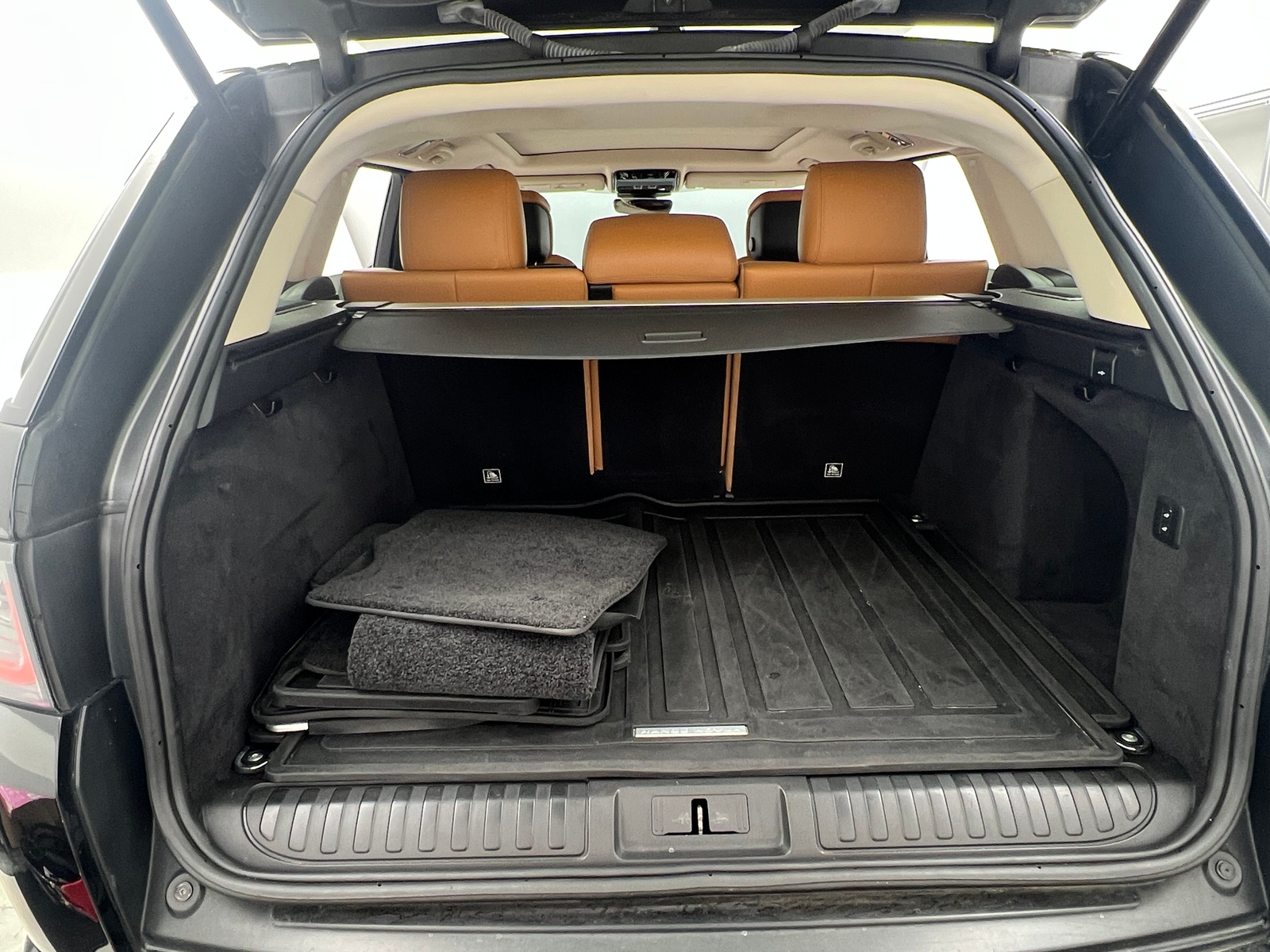 Thumbnail: 2018 Land Rover Range Rover Sport - 6