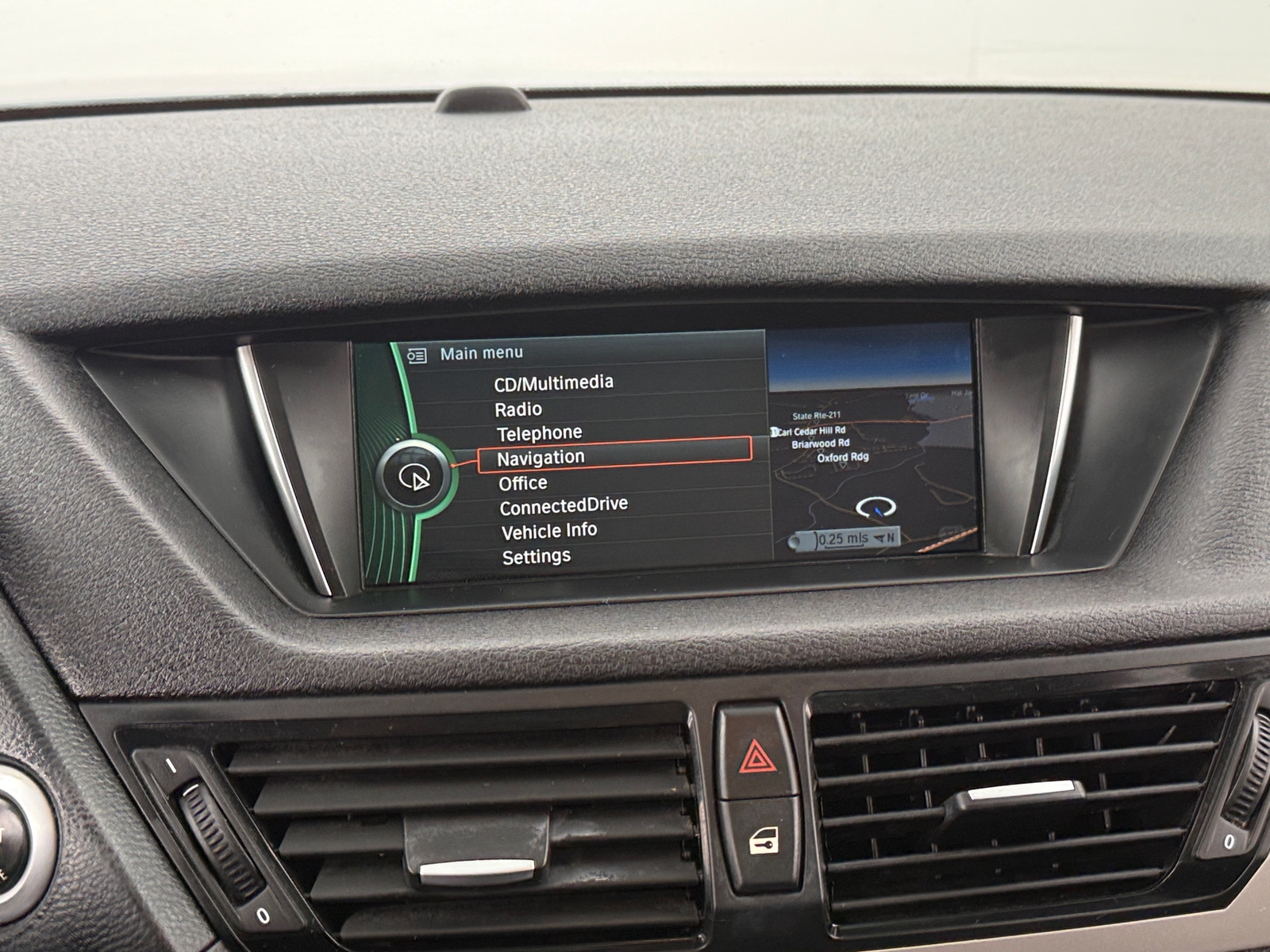 Thumbnail: 2015 BMW X1 - 3