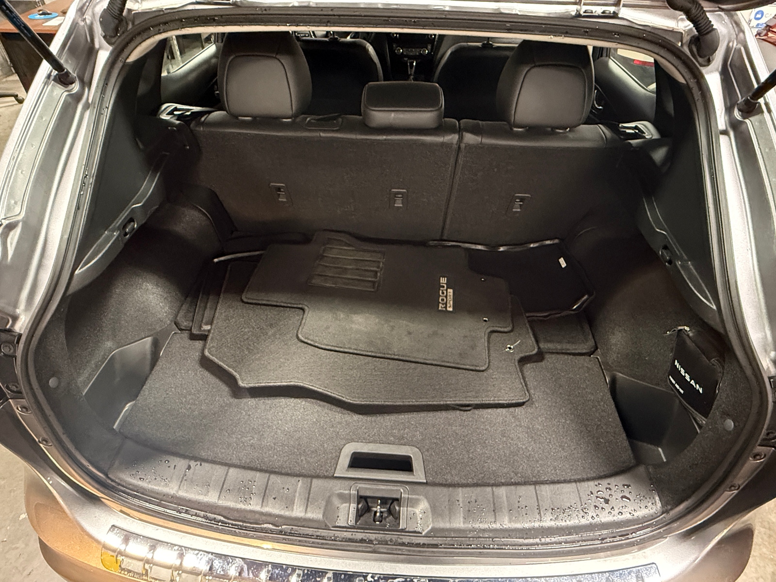 Thumbnail: 2022 Nissan Rogue Sport - 7