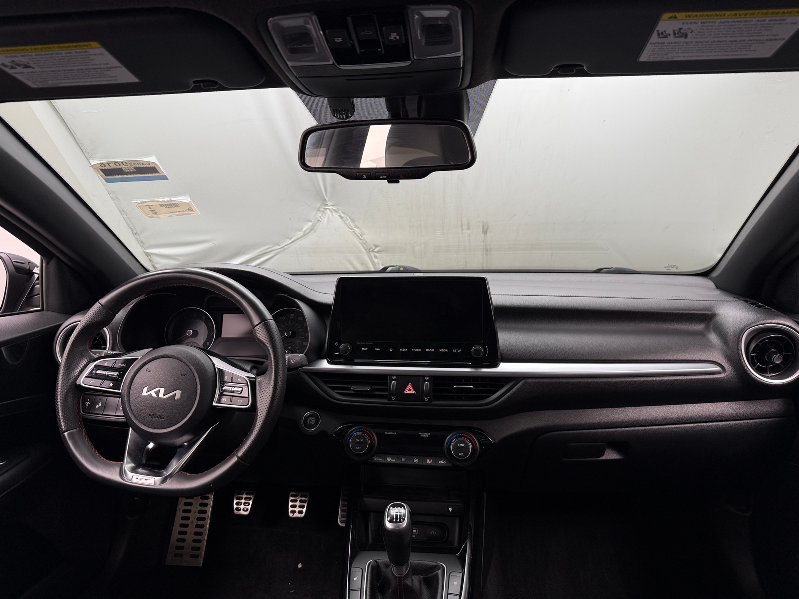 Thumbnail: 2022 Kia Forte - 3