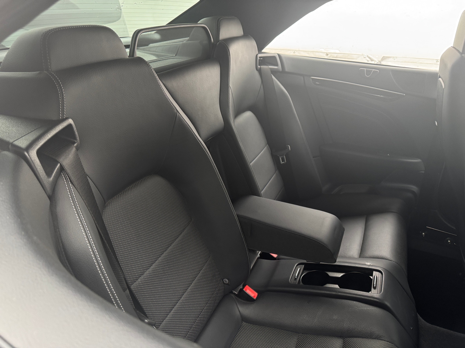 Thumbnail: 2016 Mercedes-Benz E-Class - 5