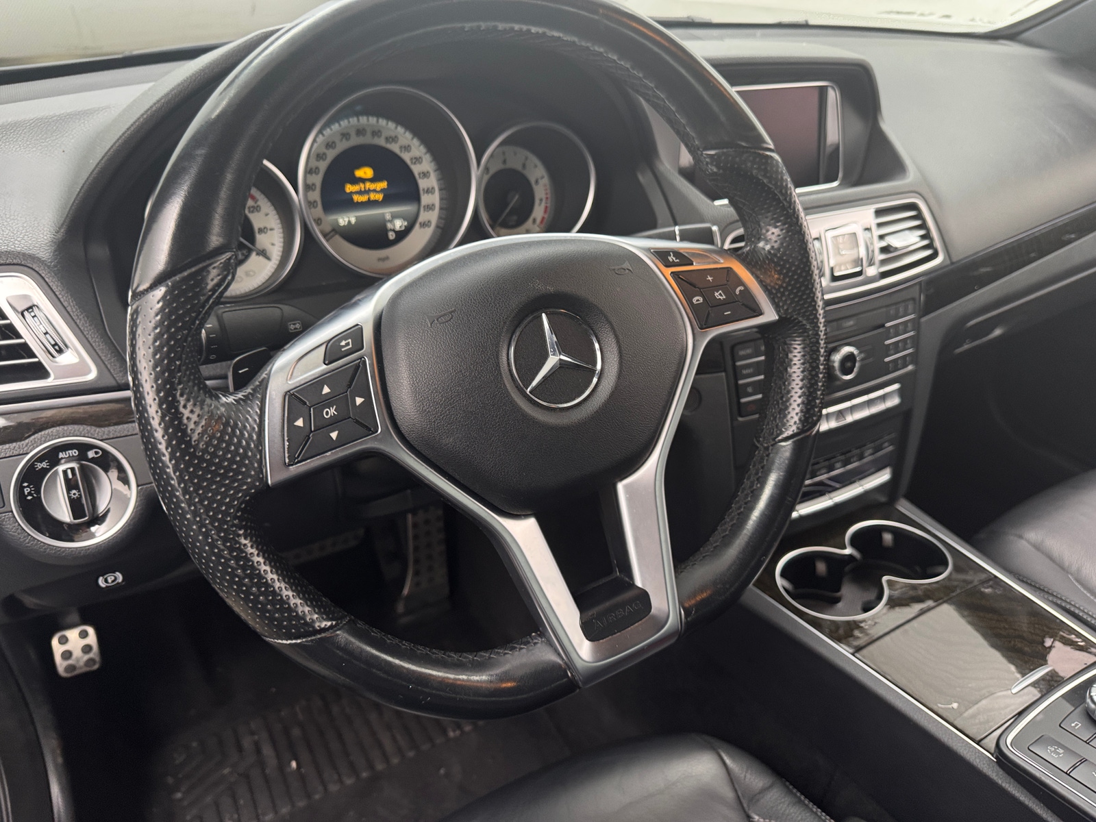 Thumbnail: 2016 Mercedes-Benz E-Class - 4