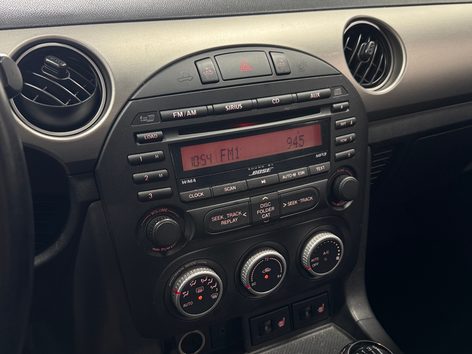 Thumbnail: 2012 Mazda MX-5 Miata - 3