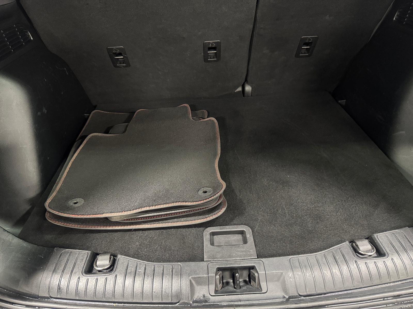 Thumbnail: 2023 Ford Escape - 7