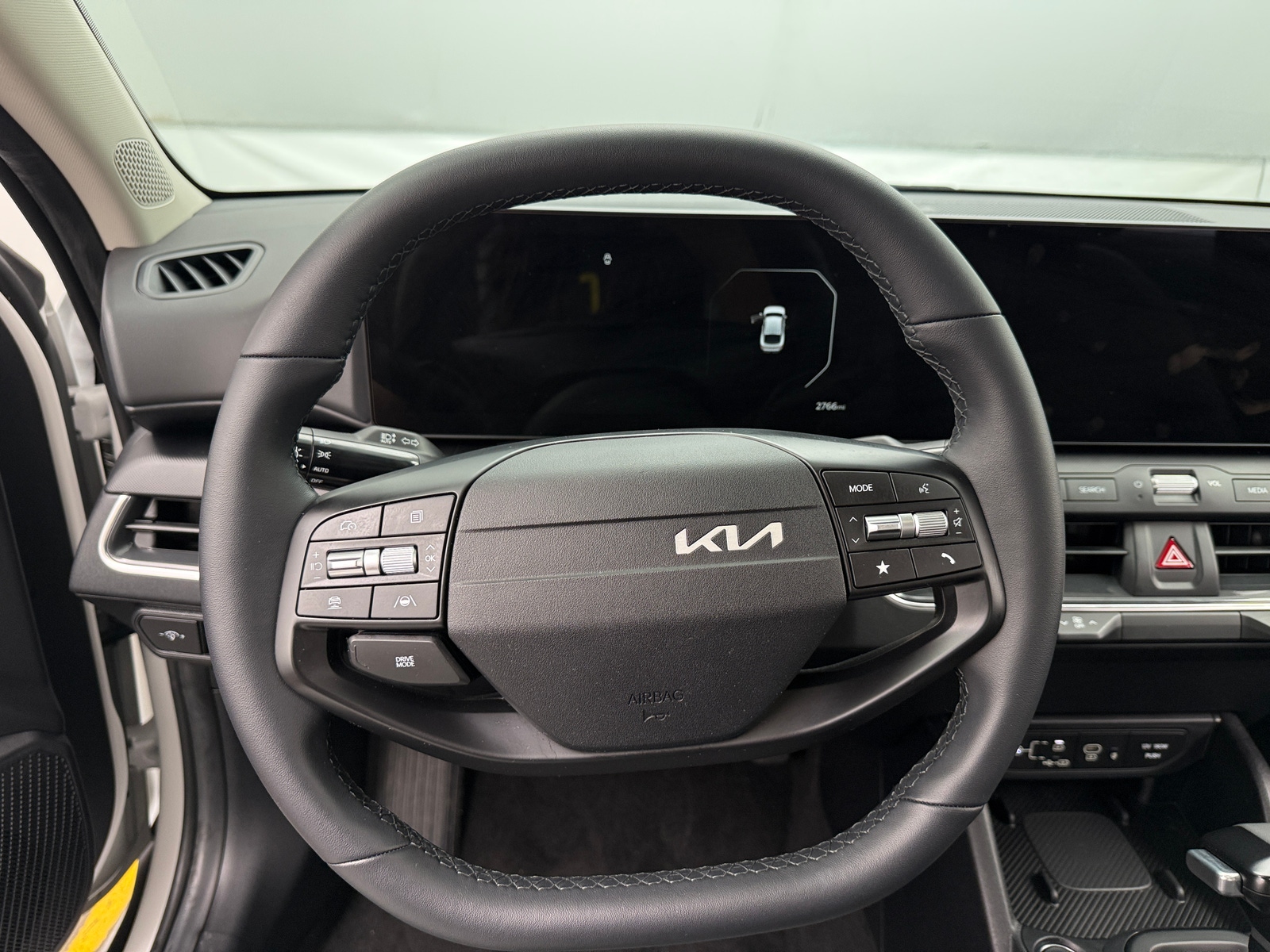 Thumbnail: 2025 Kia K4 - 5