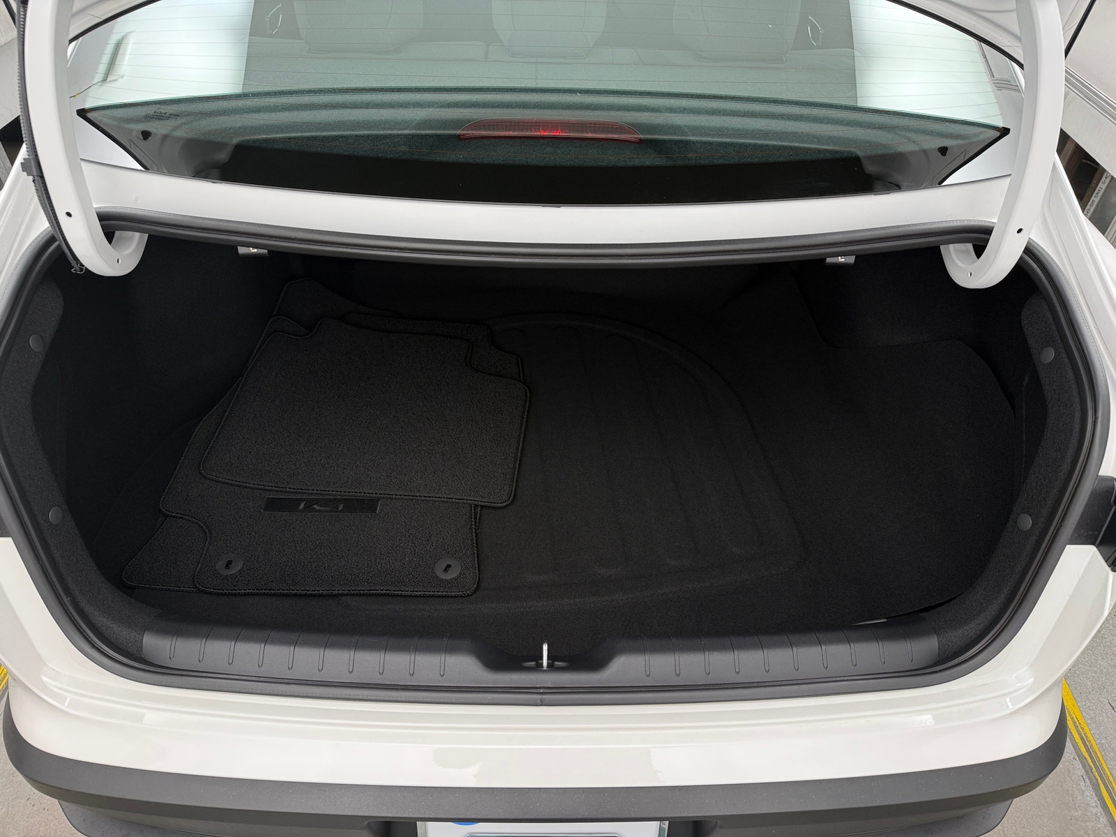 Thumbnail: 2025 Kia K4 - 7