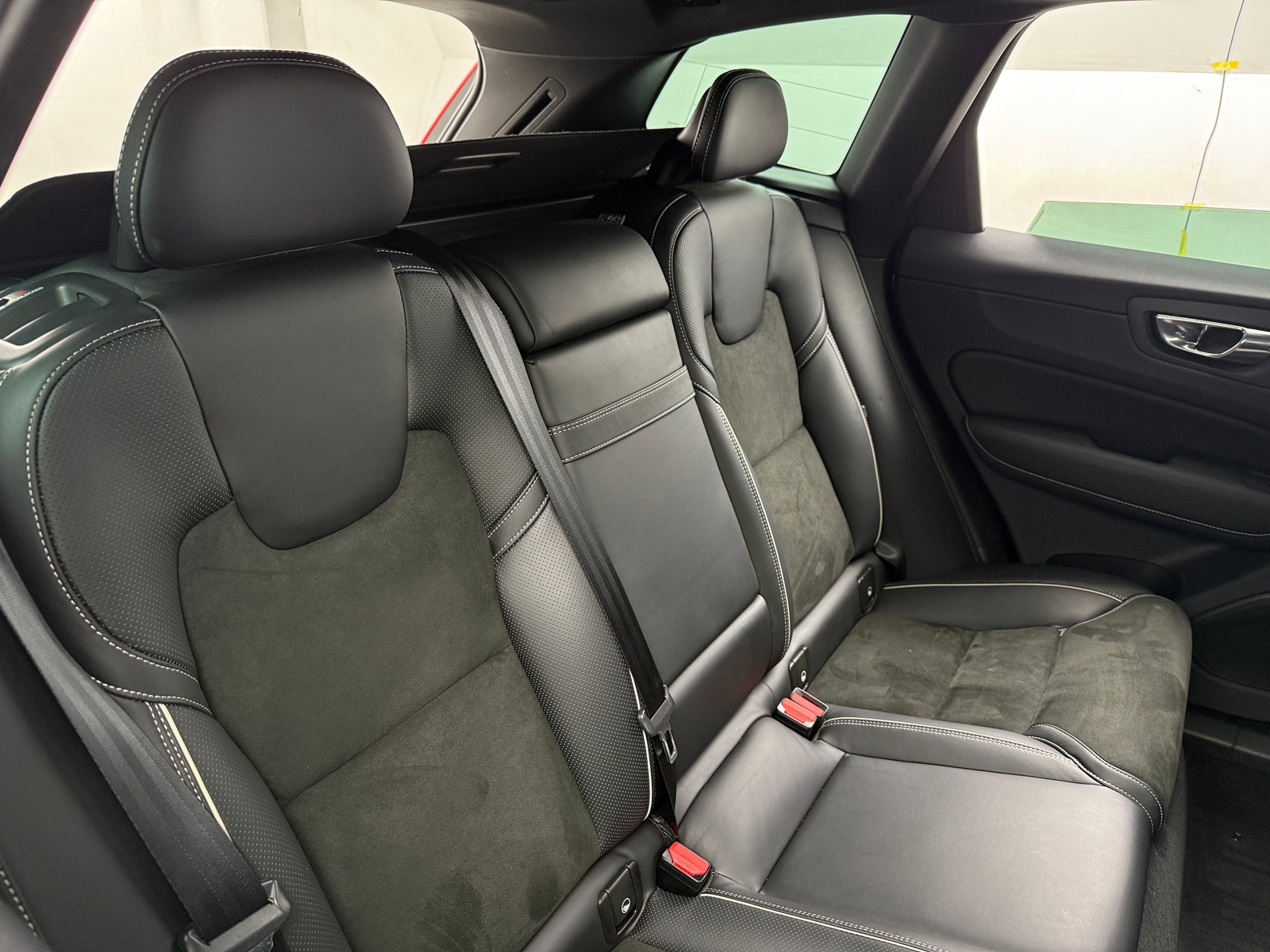 Thumbnail: 2019 Volvo XC60 - 5