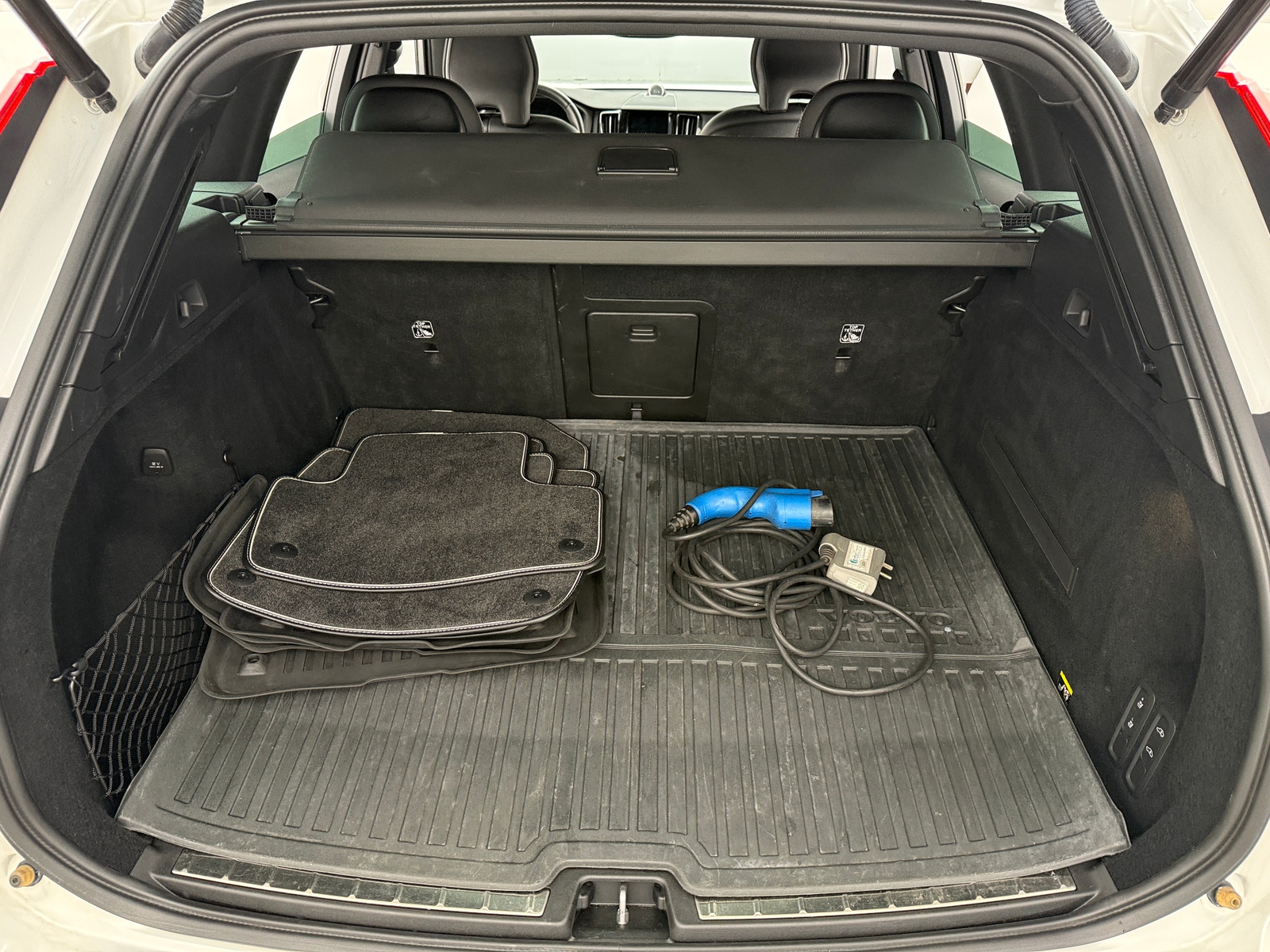 Thumbnail: 2019 Volvo XC60 - 6