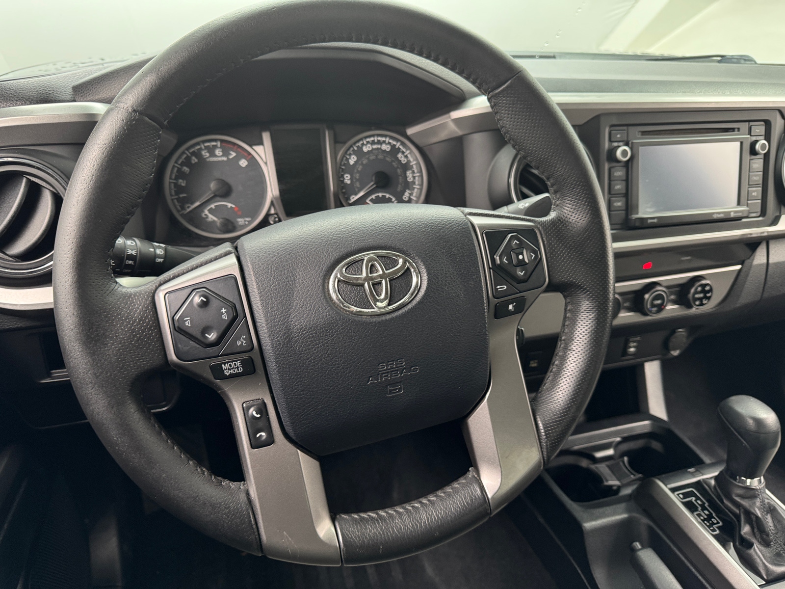 Thumbnail: 2017 Toyota Tacoma - 5