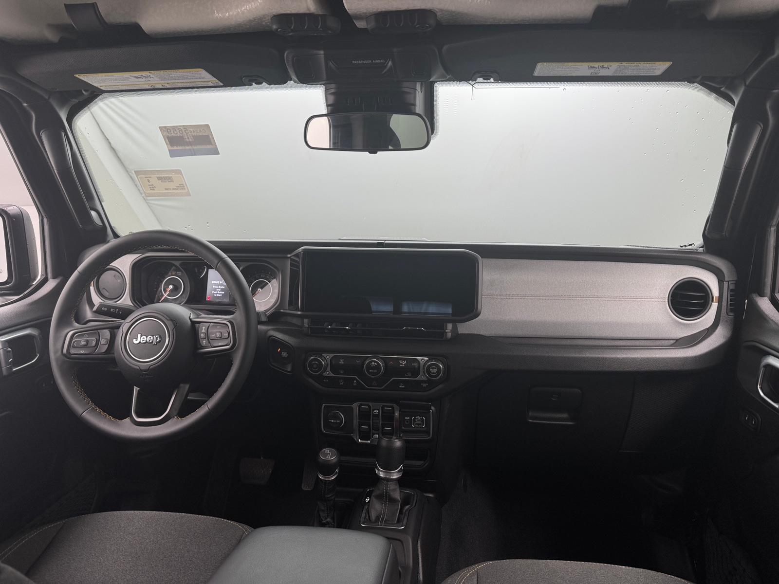 Thumbnail: 2024 Jeep Gladiator - 3