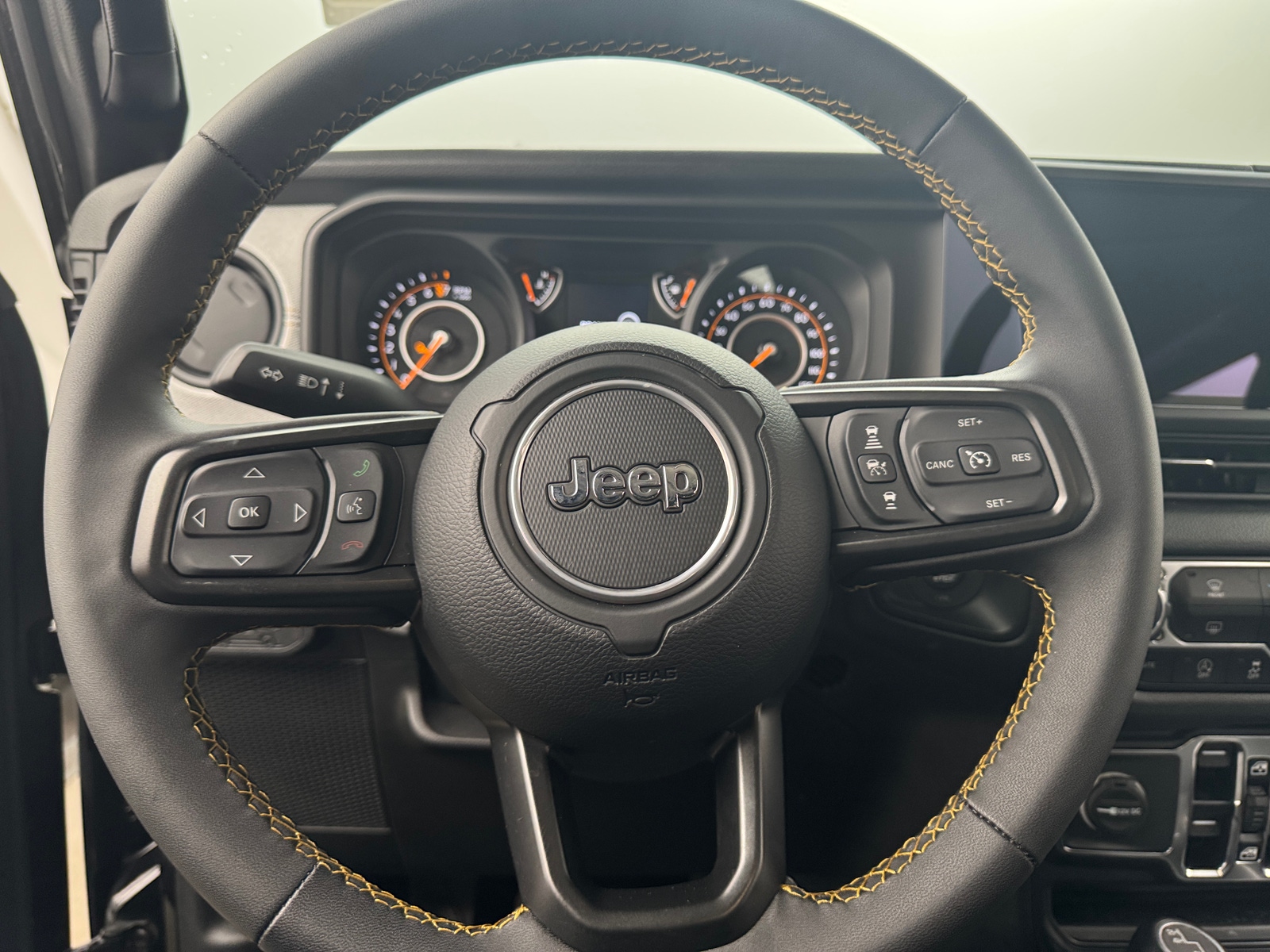 Thumbnail: 2024 Jeep Gladiator - 5