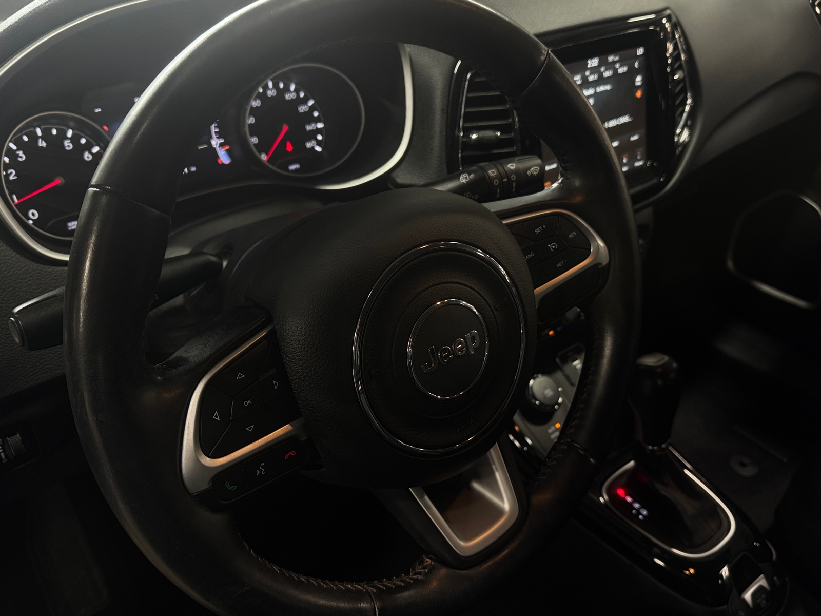 Thumbnail: 2019 Jeep Compass - 4