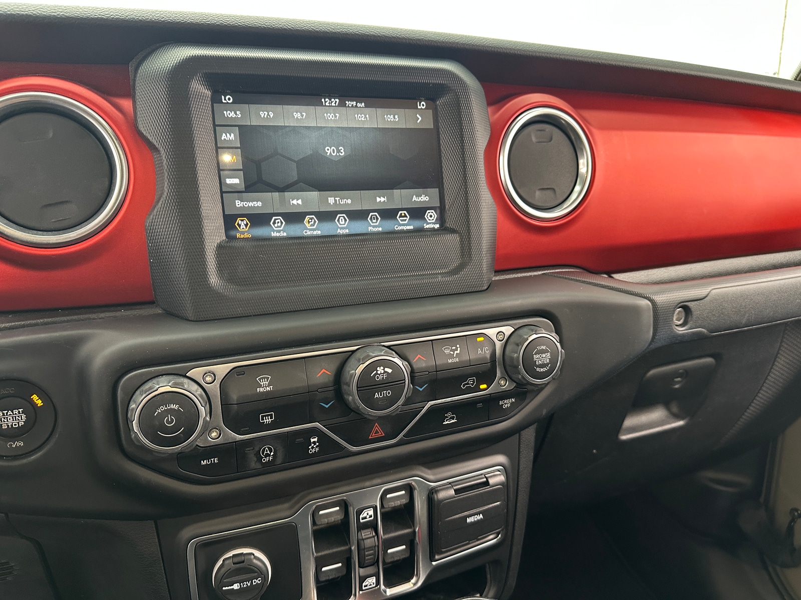 Thumbnail: 2020 Jeep Gladiator - 4