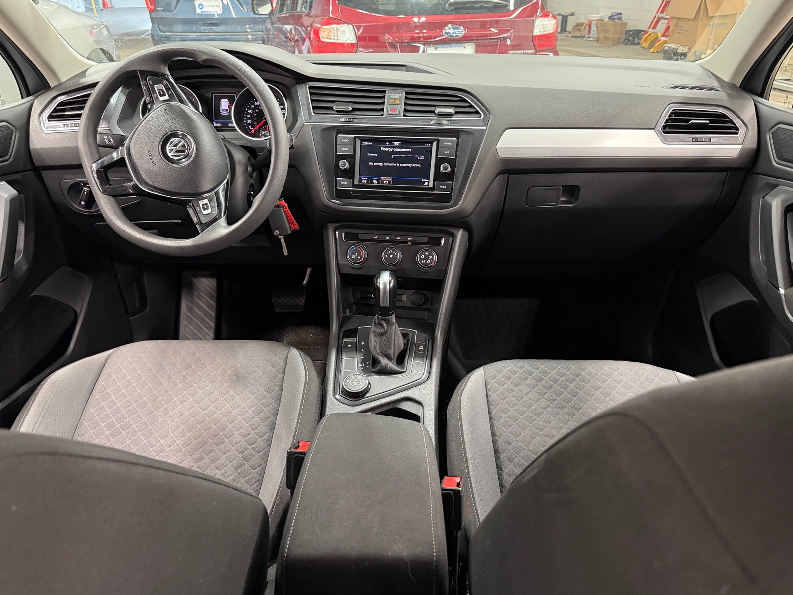 Thumbnail: 2020 Volkswagen Tiguan - 3