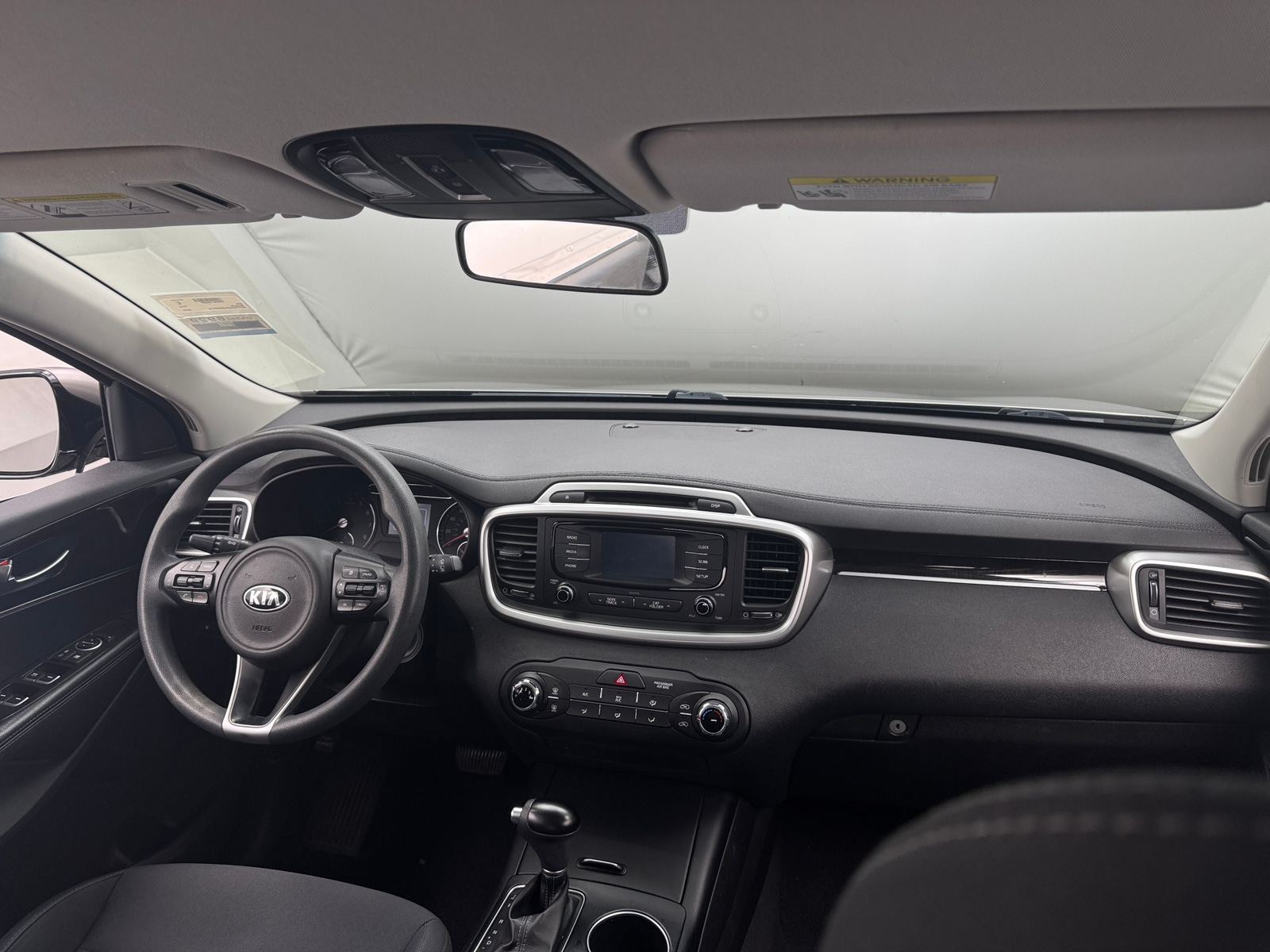 Thumbnail: 2018 Kia Sorento - 3