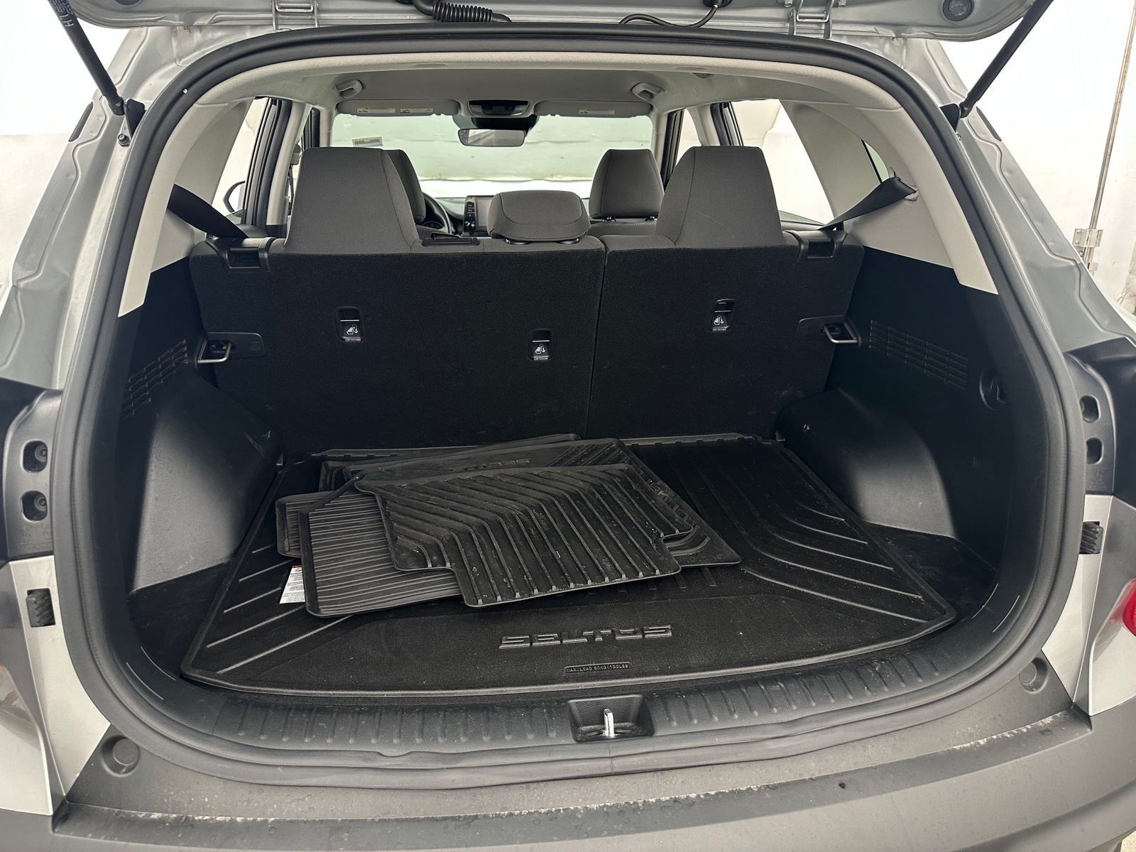 Thumbnail: 2023 Kia Seltos - 7