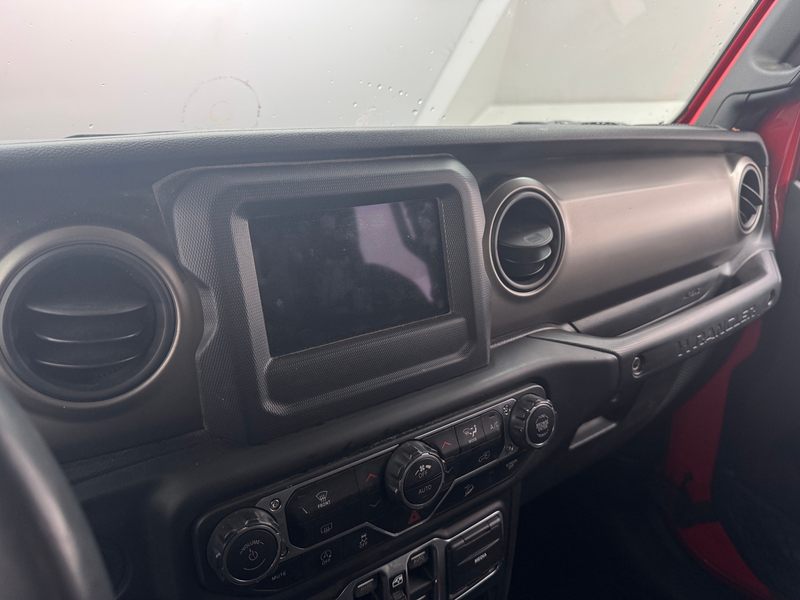 Thumbnail: 2018 Jeep Wrangler - 4