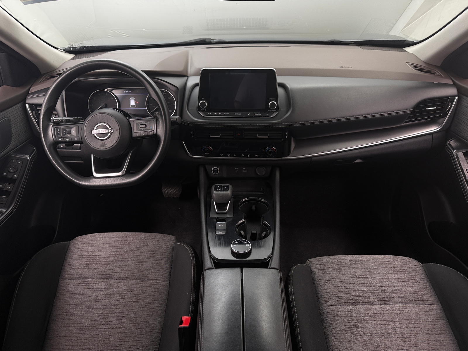 Thumbnail: 2022 Nissan Rogue - 3