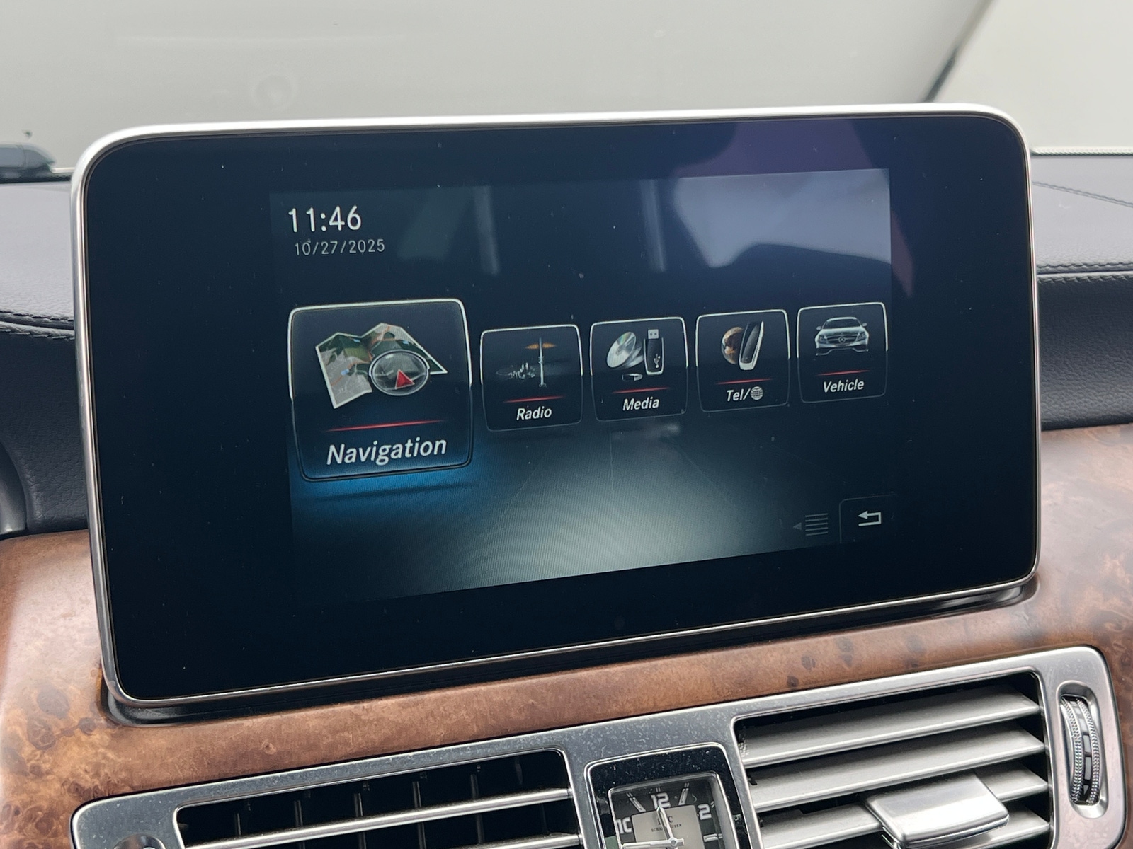 Thumbnail: 2016 Mercedes-Benz CLS - 2