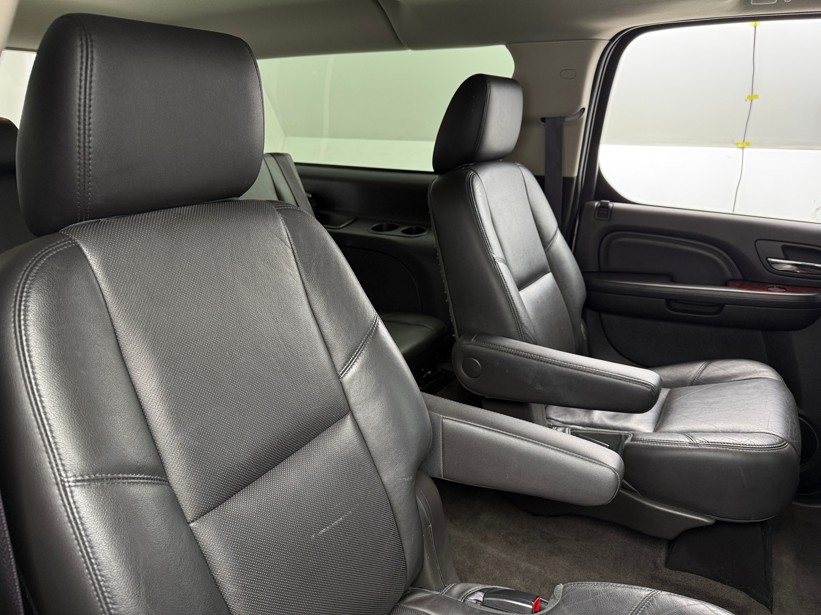 Thumbnail: 2014 Cadillac Escalade - 5