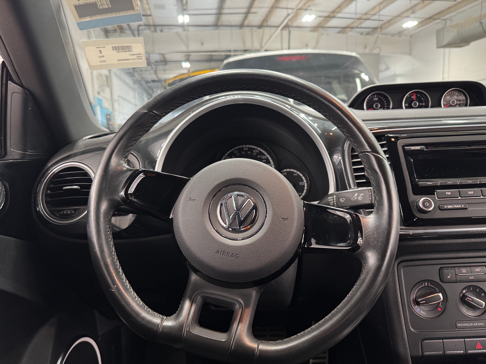 Thumbnail: 2013 Volkswagen Beetle - 5