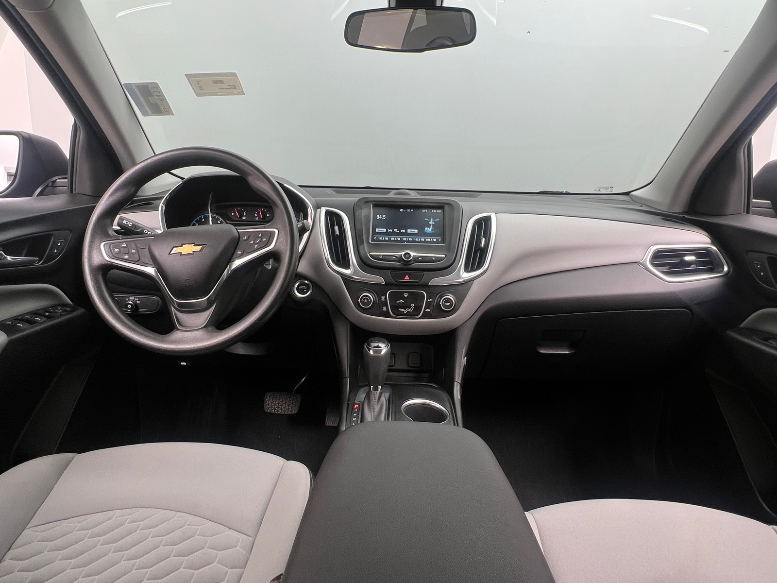 Thumbnail: 2018 Chevrolet Equinox - 3