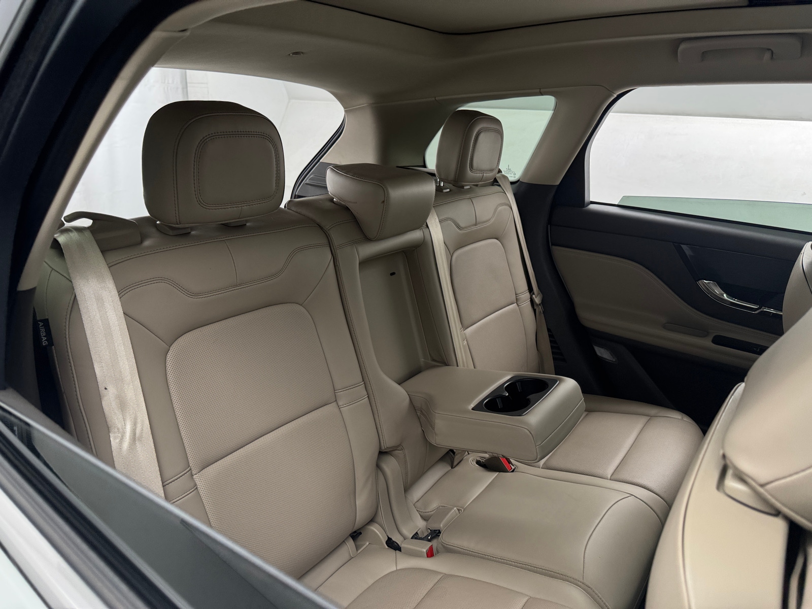 Thumbnail: 2021 Lincoln Corsair - 5