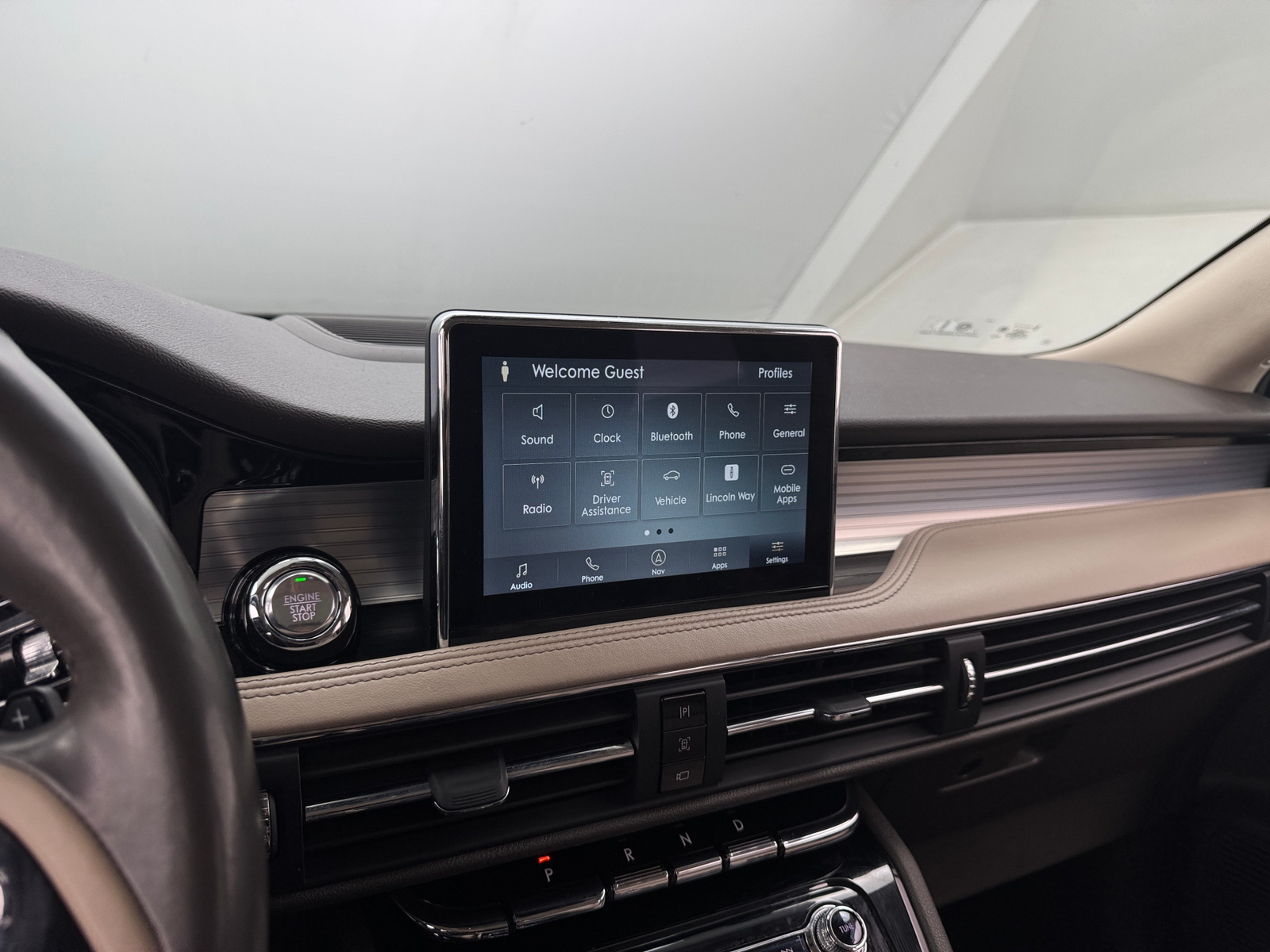 Thumbnail: 2021 Lincoln Corsair - 3