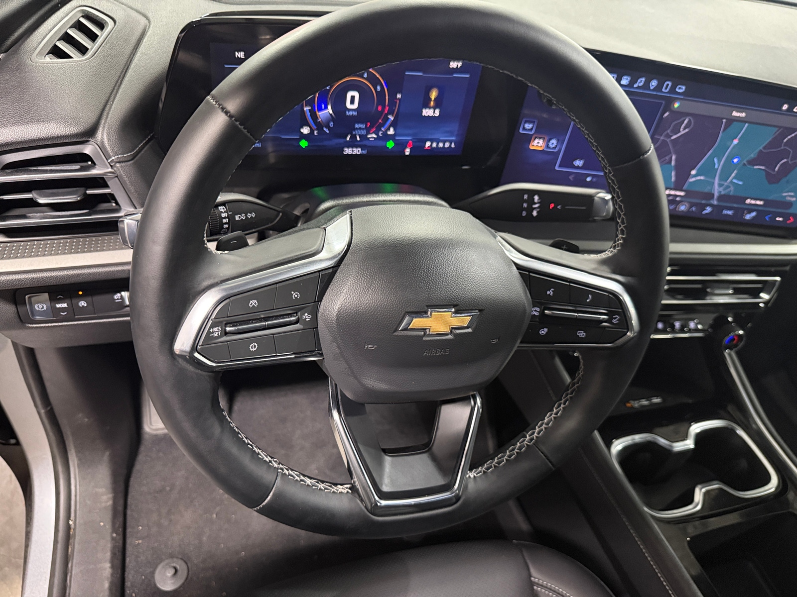 Thumbnail: 2025 Chevrolet Traverse - 5