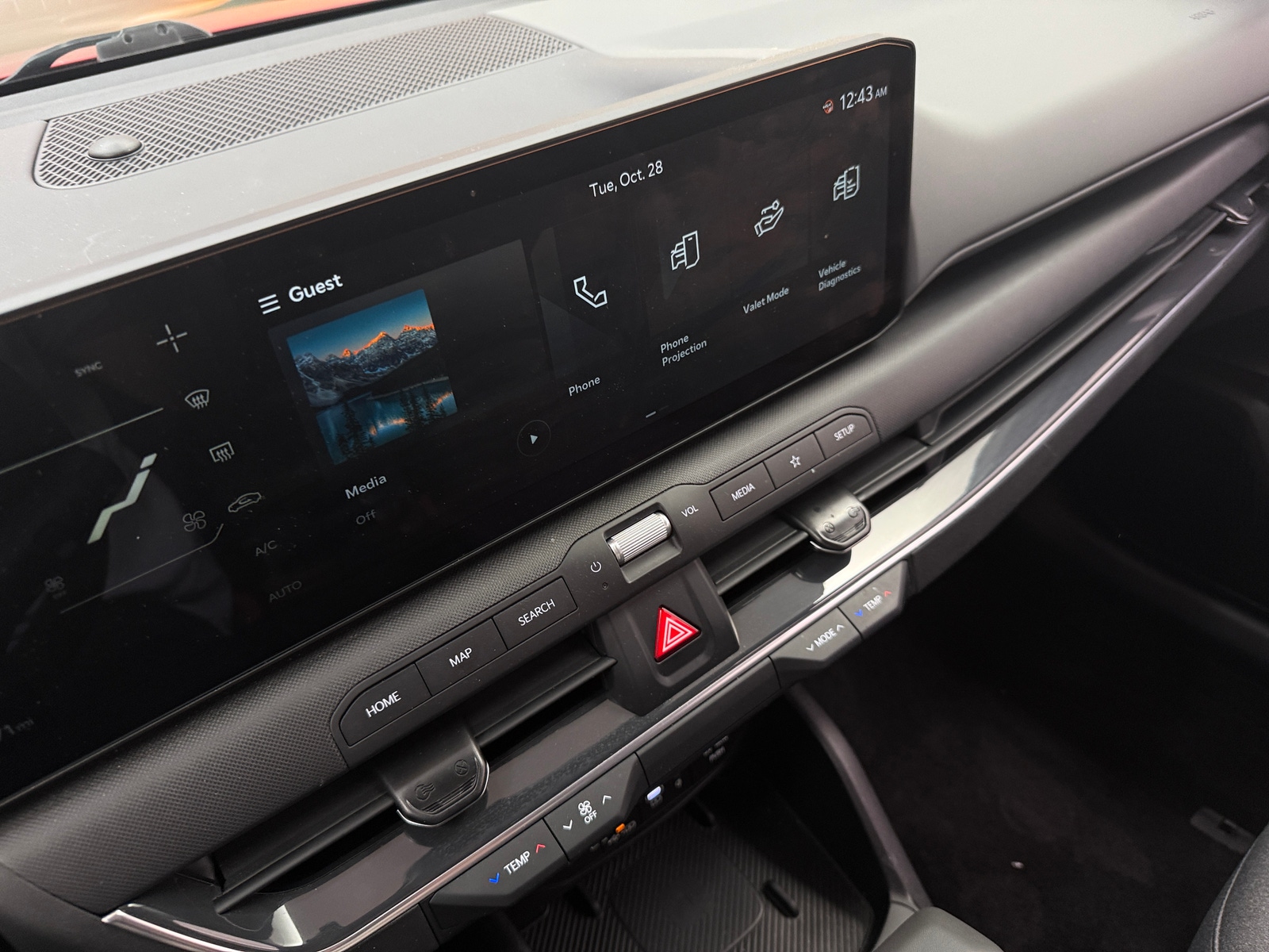 Thumbnail: 2025 Kia K4 - 4