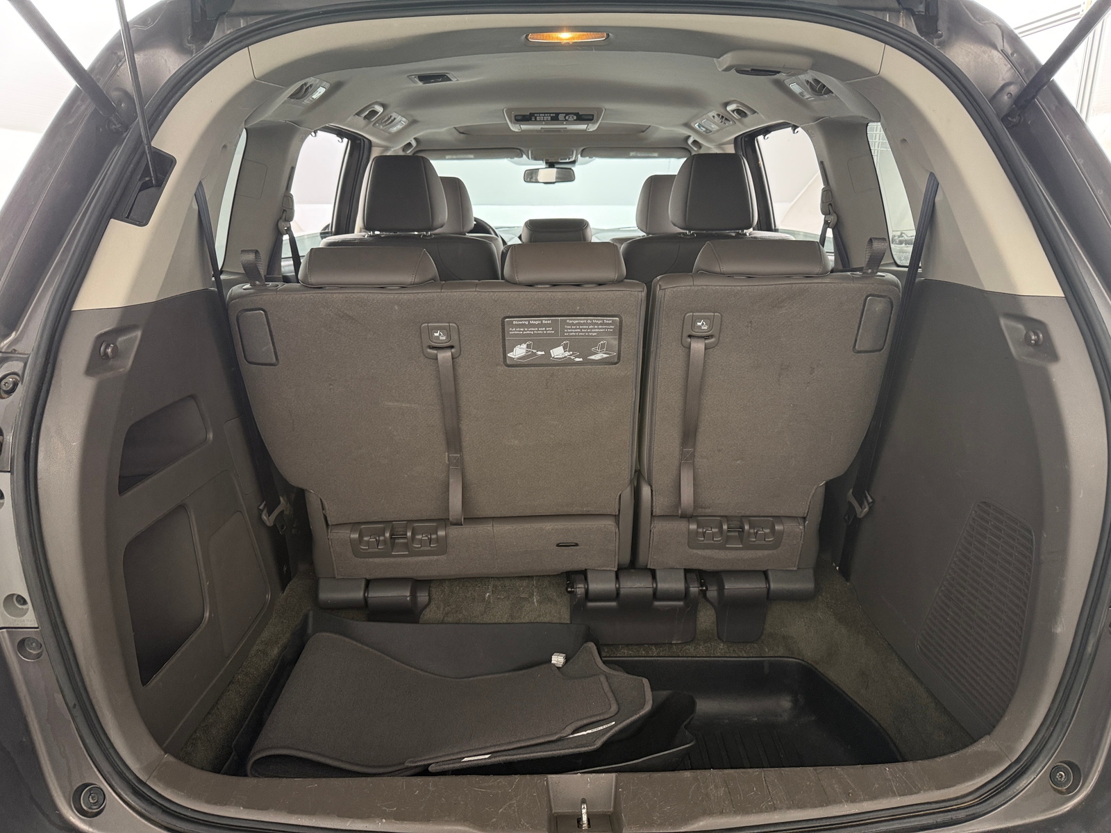 Thumbnail: 2016 Honda Odyssey - 6