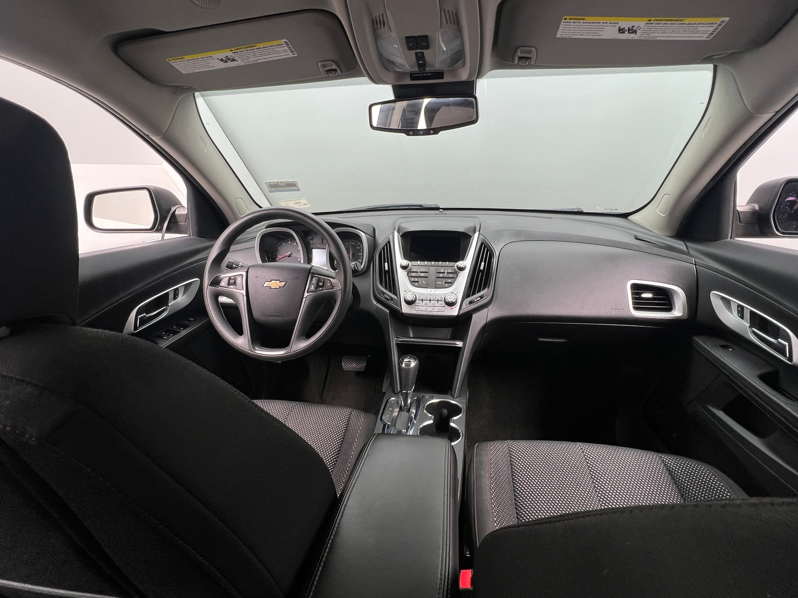 Thumbnail: 2017 Chevrolet Equinox - 3