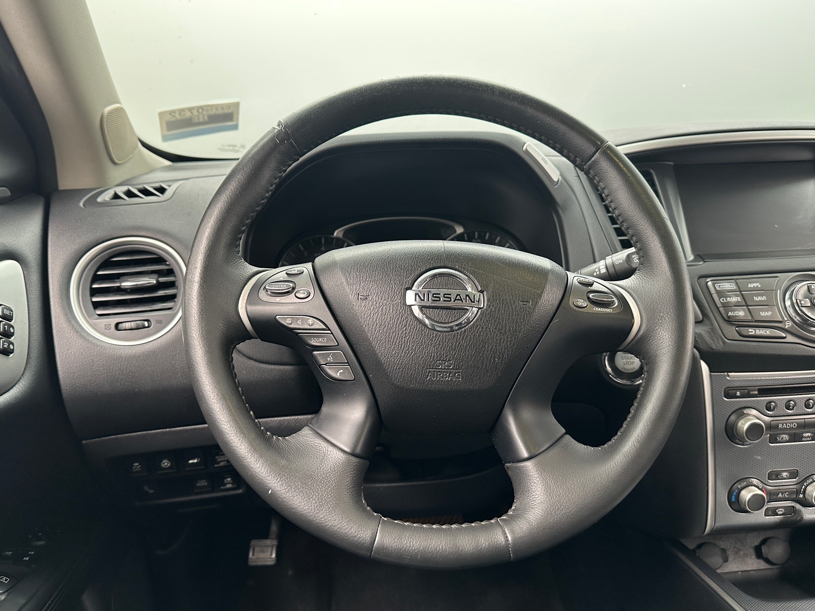 Thumbnail: 2017 Nissan Pathfinder - 4