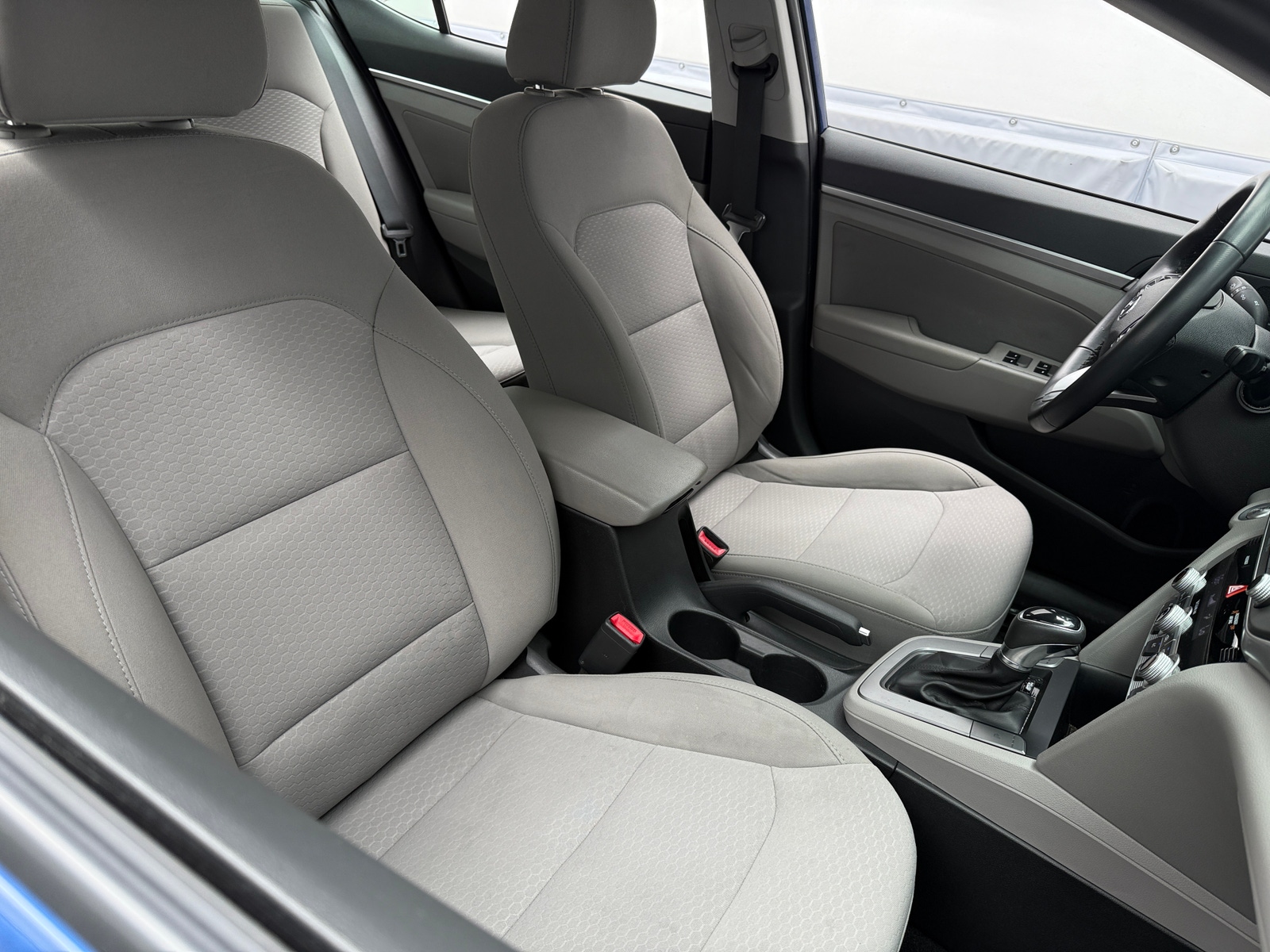 Thumbnail: 2019 Hyundai Elantra - 2