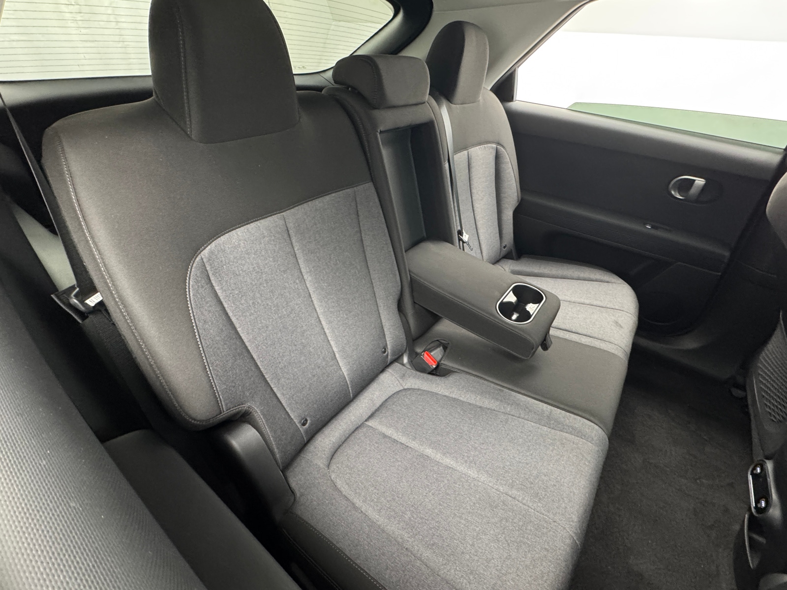 Thumbnail: 2022 Hyundai Ioniq 5 - 6