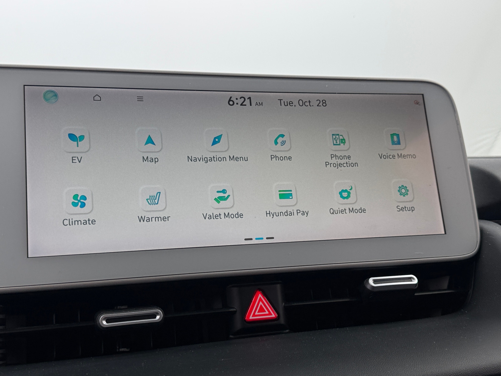 Thumbnail: 2022 Hyundai Ioniq 5 - 4