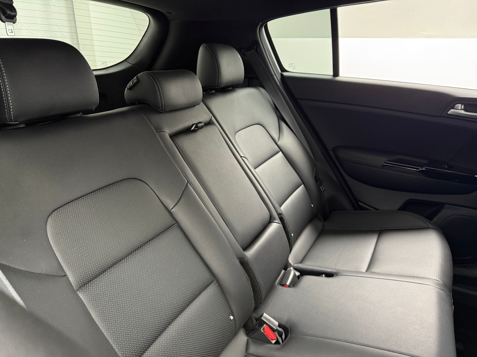 Thumbnail: 2021 Kia Sportage - 6