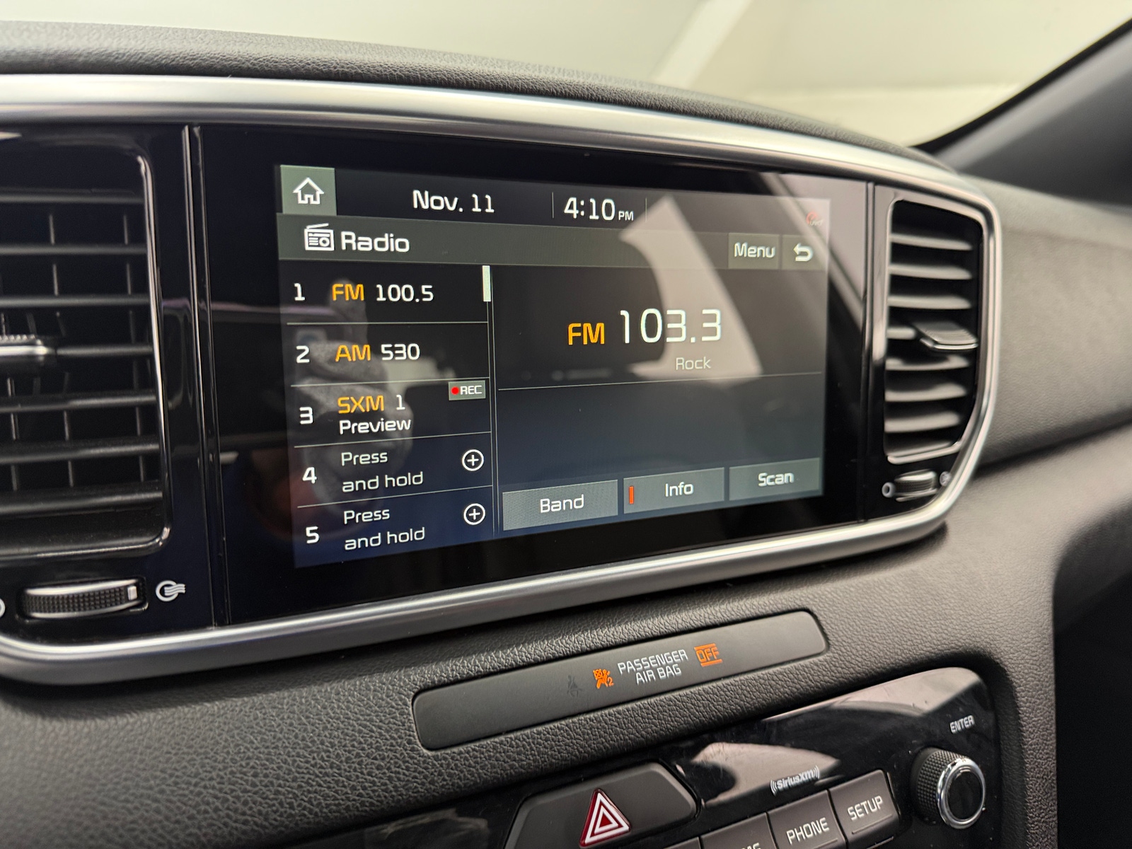 Thumbnail: 2021 Kia Sportage - 4