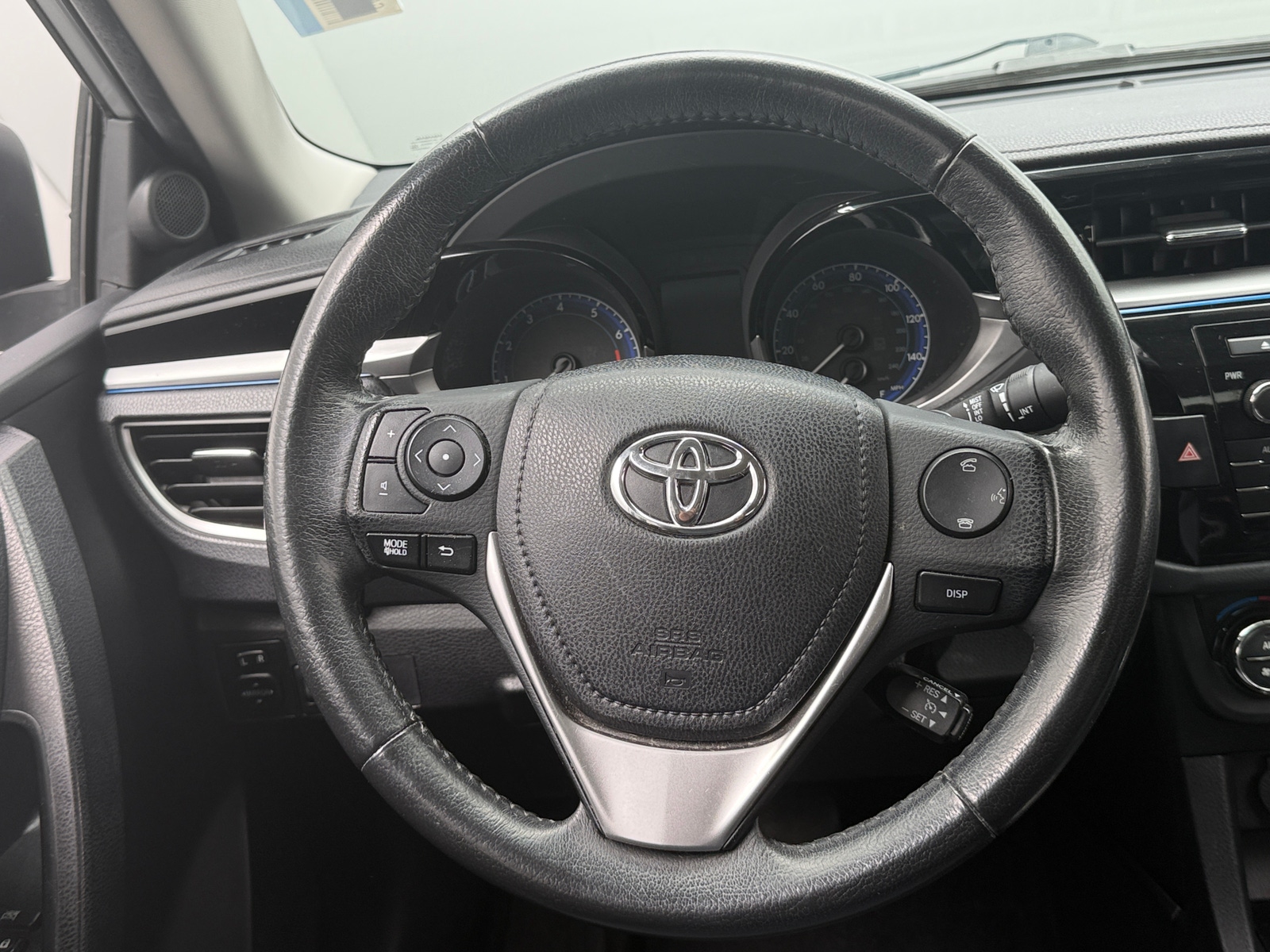 Thumbnail: 2015 Toyota Corolla - 5