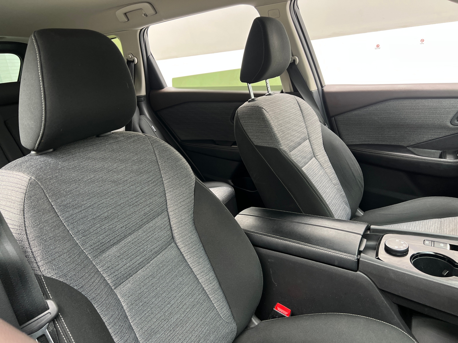 Thumbnail: 2023 Nissan Rogue - 2