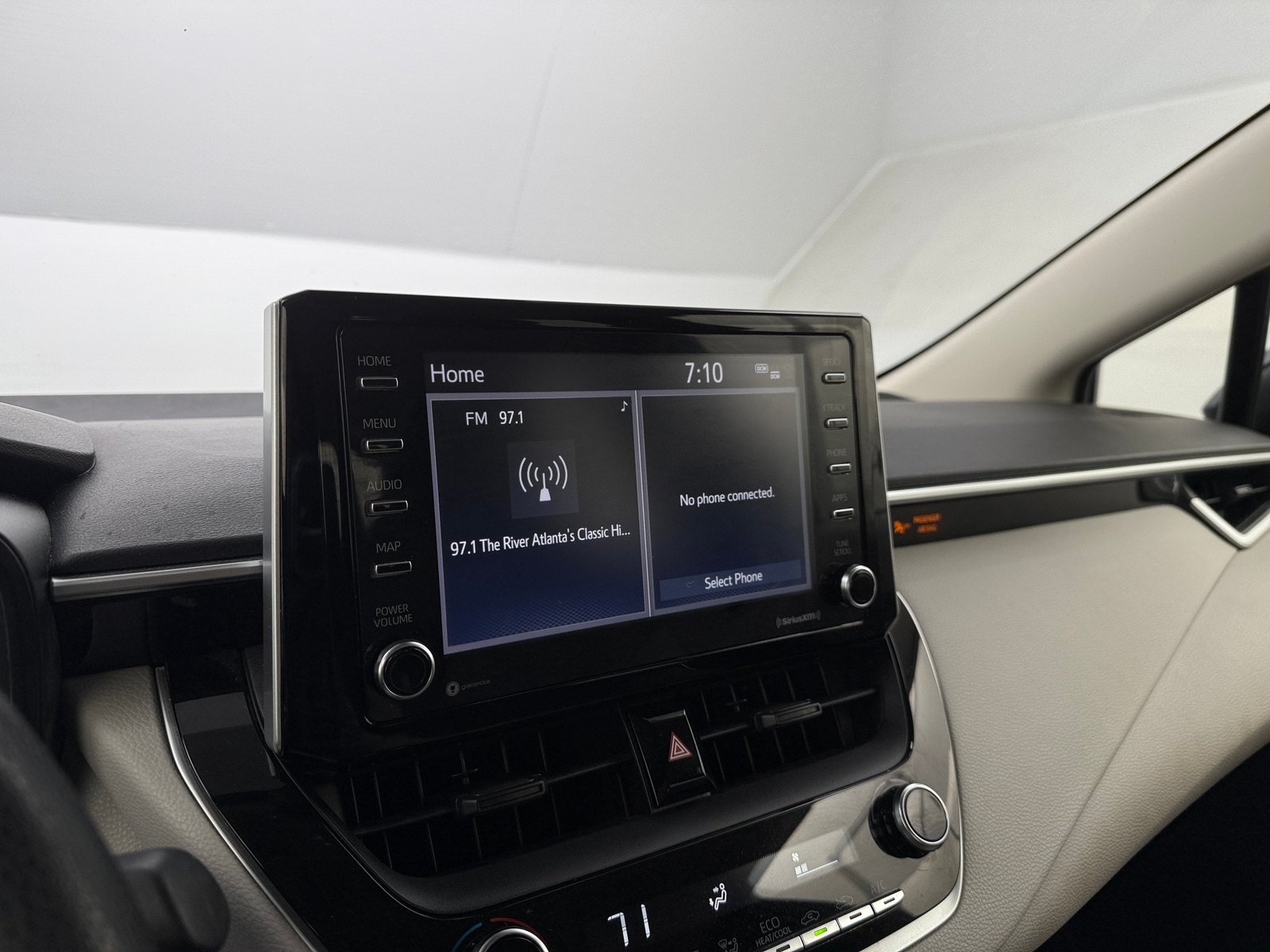 Thumbnail: 2021 Toyota Corolla - 4